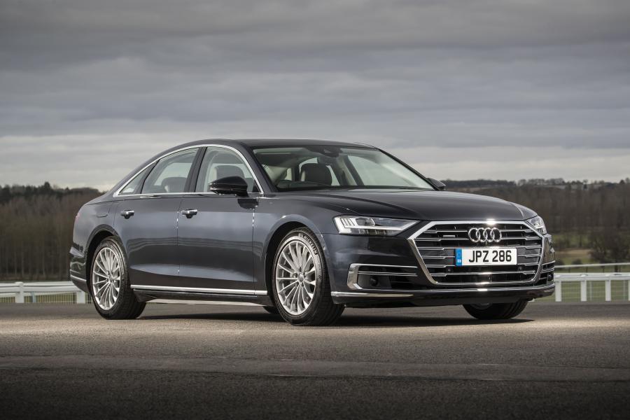  Audi A8 50 TDI Quattro (D5) 2017 года  (UK) (фото 15 из 17)